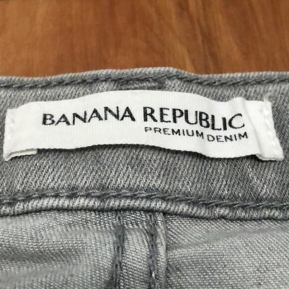 Banana Republic Light Gray Faded Distressed Jeans Size 28 - Picture 11 of 12